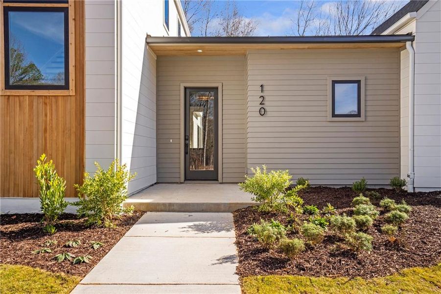 Exterior details and patio area of a home in Aster, Roswell (Image 4).