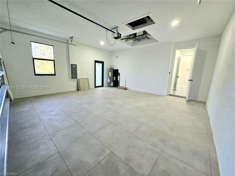 Spacious, unfurnished interior of a new home in , Lehigh Acres (Image 26). Spacious, unfurnished interior of a new home in , Lehigh Acres (Image 26).