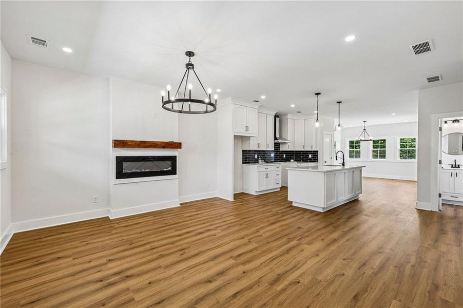 Spacious, unfurnished interior of a new home in , Flowery Branch (Image 15). Spacious, unfurnished interior of a new home in , Flowery Branch (Image 15).
