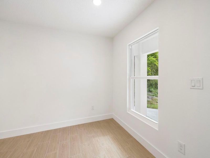 Spacious, unfurnished interior of a new home in , Vero Beach (Image 16). Spacious, unfurnished interior of a new home in , Vero Beach (Image 16).