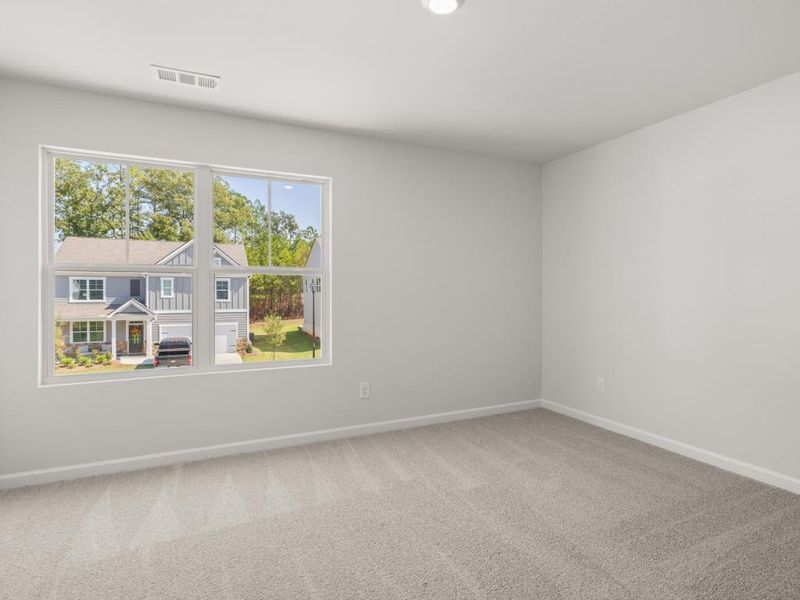 Spacious, unfurnished interior of a new home in Parkside at Carter Grove, Cartersville (Image 20).