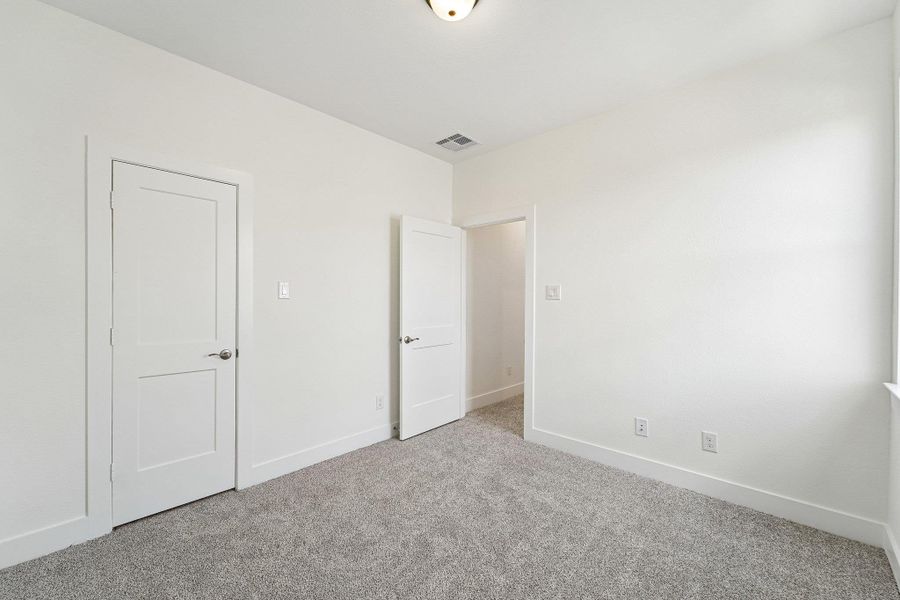 REPRESENTATIVE OF FLOOR PLAN ONLY REPRESENTATIVE OF FLOOR PLAN ONLY
