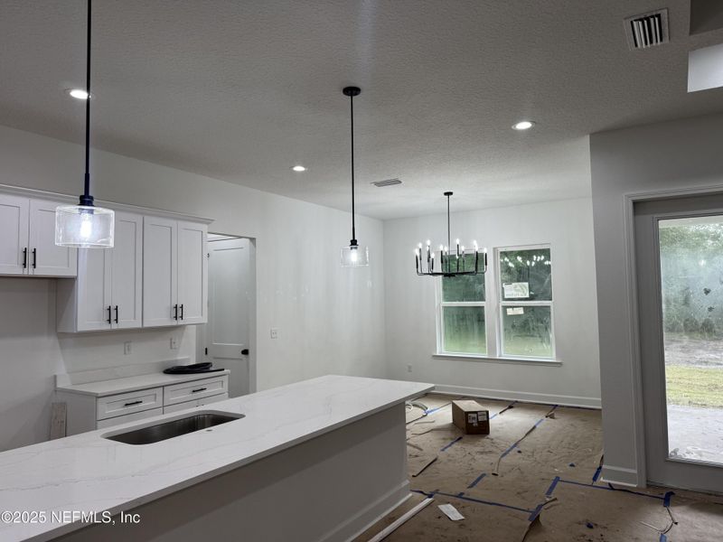 Furnished interior view inside a new home in , Palatka (Image 7).