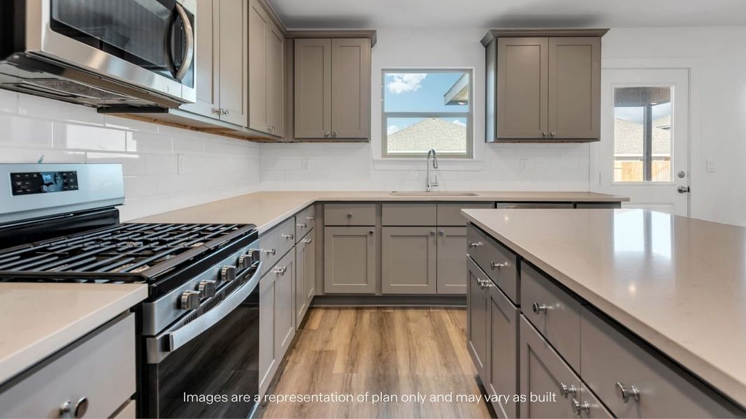Furnished interior view inside a new home in Overlook West, Wolfforth (Image 6).