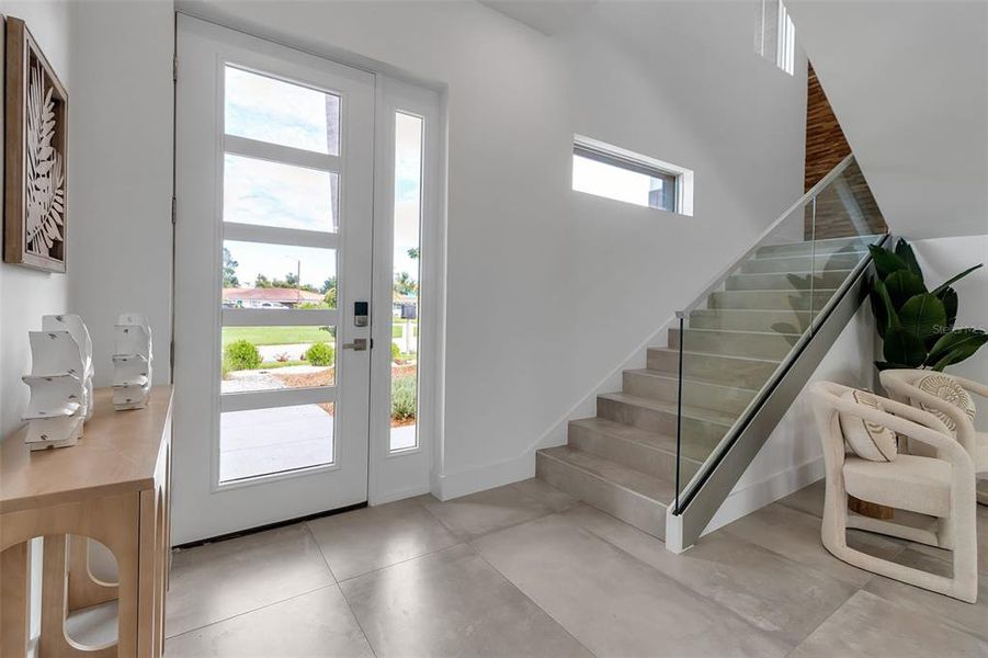 Furnished interior view inside a new home in , Sarasota (Image 10).
