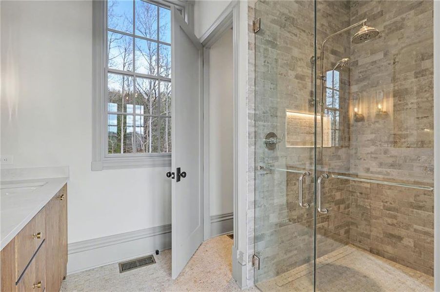 Image 47 of a home in .