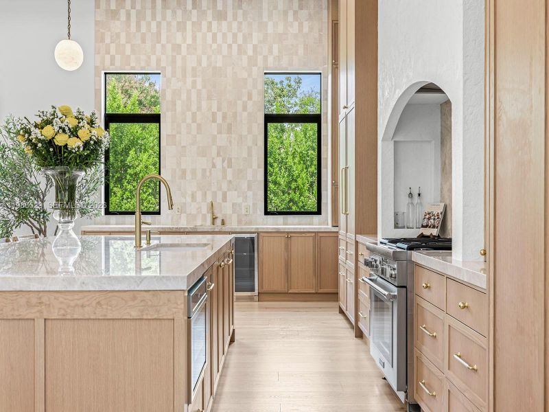 Furnished interior view inside a new home in , Palmetto Bay (Image 11).