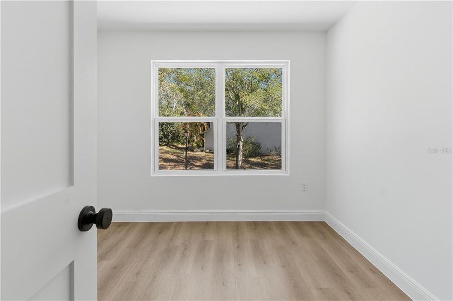 Spacious, unfurnished interior of a new home in , Altamonte Springs (Image 19).