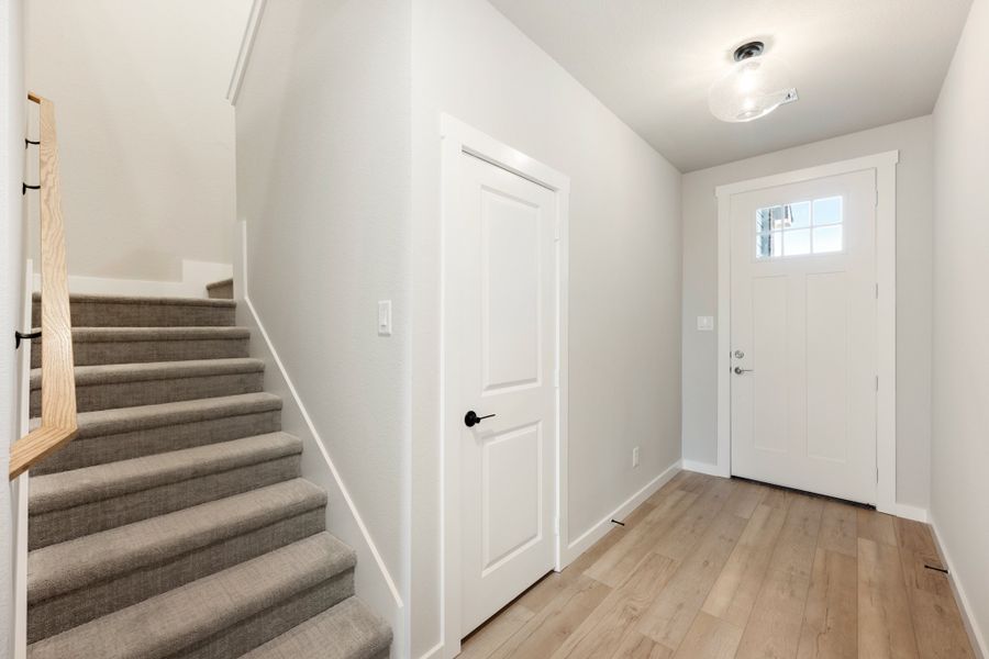 Spacious, unfurnished interior of a new home in Woodbridge Townhomes, Wylie (Image 22).