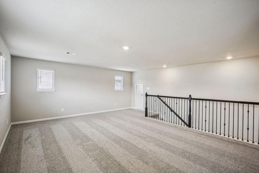 Photo is not of the actual home, but is an inspirational photo of builder’s model home and may depict options, furnishings, and/or decorator features that are not included Photo is not of the actual home, but is an inspirational photo of builder’s model home and may depict options, furnishings, and/or decorator features that are not included