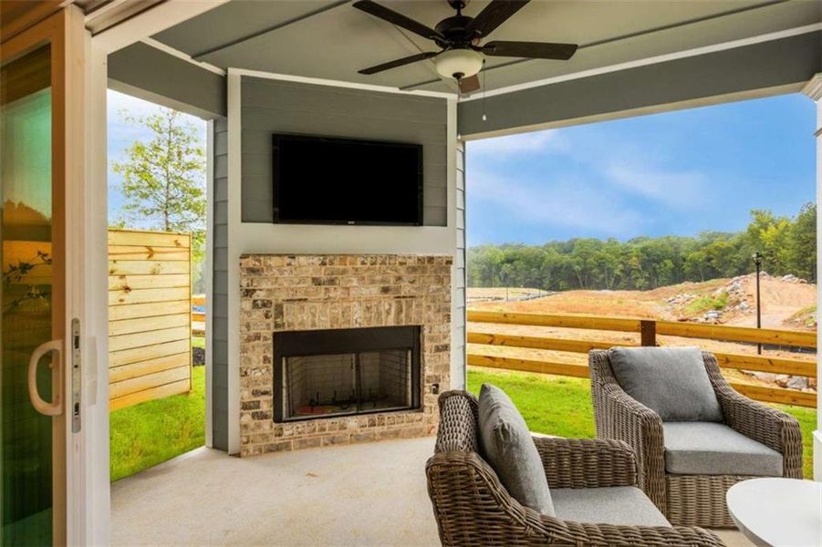 Exterior details and patio area of a home in , Conyers (Image 23).