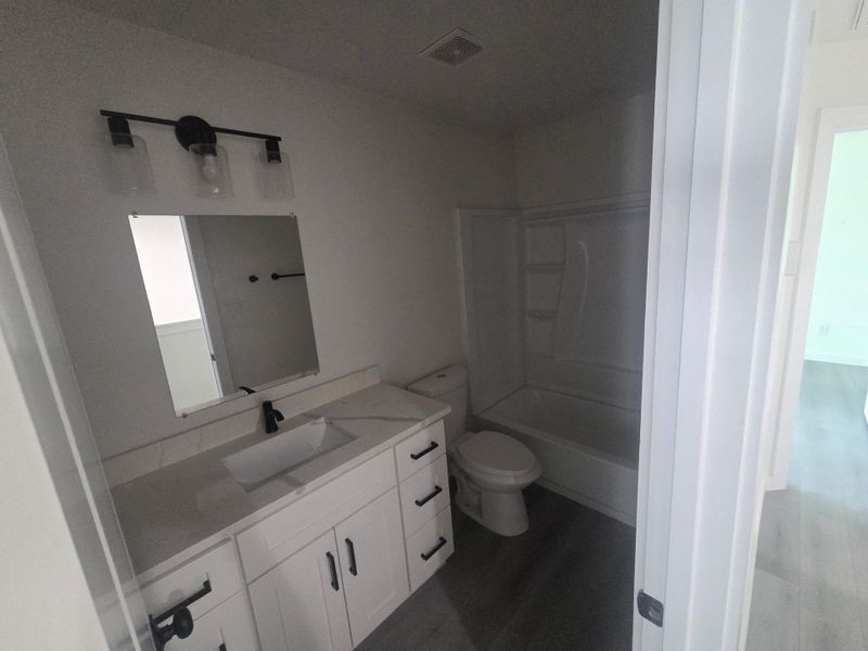 Image 11 of a home in .