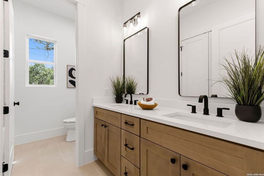 Furnished interior view inside a new home in , Boerne (Image 12).