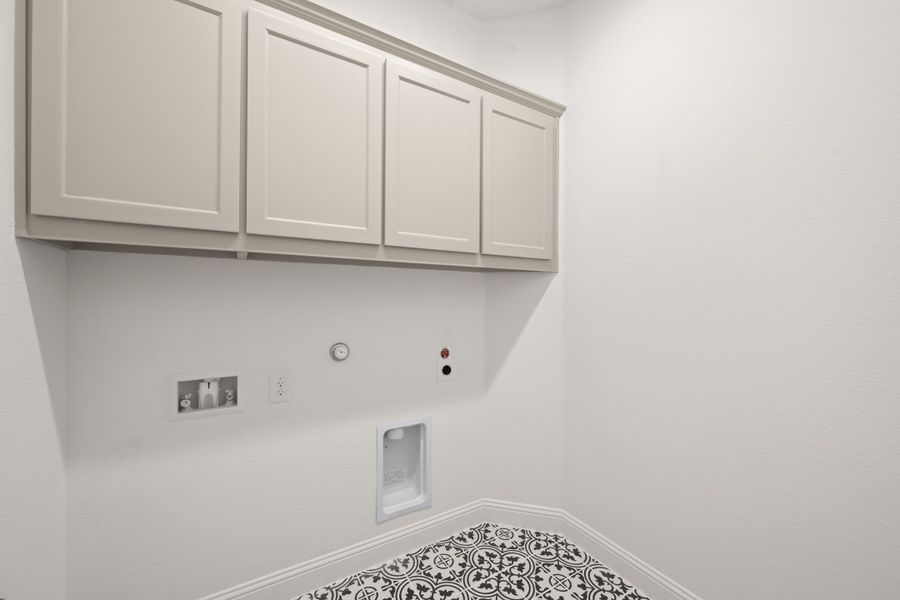 Spacious, unfurnished interior of a new home in Vista Point, Grandview (Image 16).