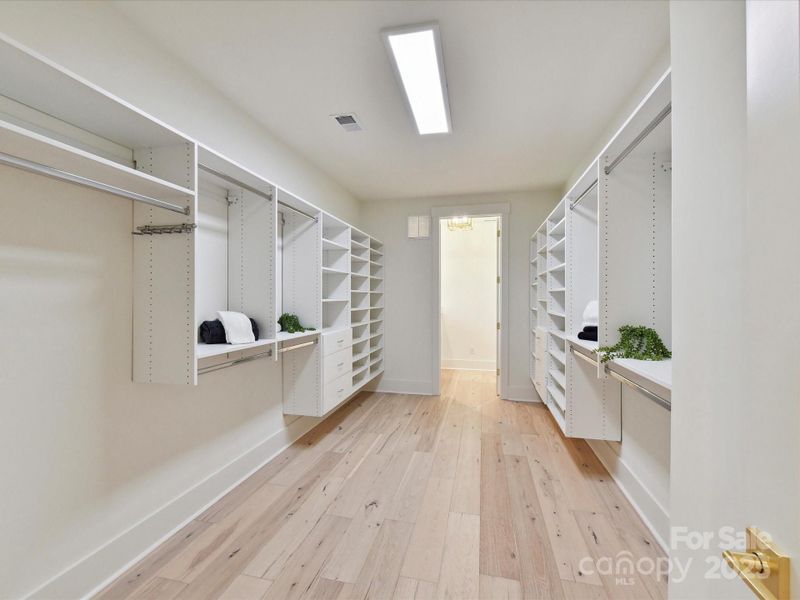 Spacious, unfurnished interior of a new home in , Waxhaw (Image 17). Spacious, unfurnished interior of a new home in , Waxhaw (Image 17).