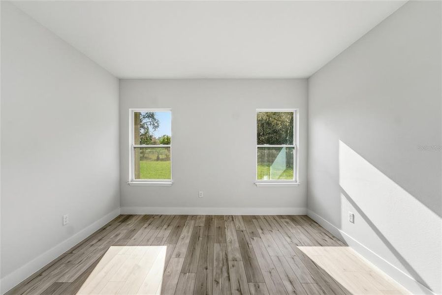 Spacious, unfurnished interior of a new home in , Citrus Springs (Image 20).