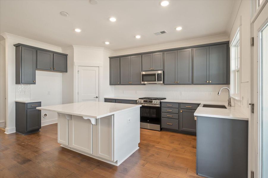 Furnished interior view inside a new home in , Charleston (Image 6).