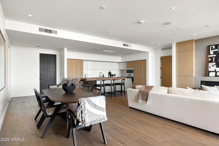 10-4849 N Camelback Rdg Dr a304, Scottsd