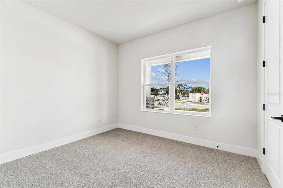 Spacious, unfurnished interior of a new home in The Peninsula at Rhodine Lake, Riverview (Image 33).