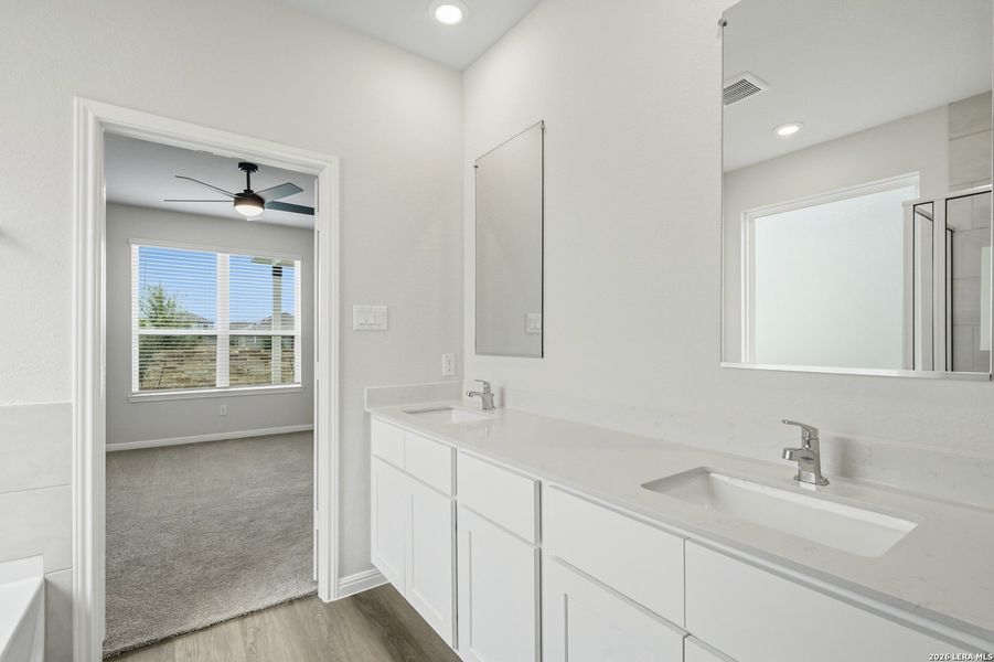 Furnished interior view inside a new home in Cinco Lakes, San Antonio (Image 13).