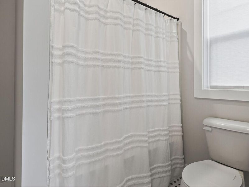 027-1280x960-bathroom 027-1280x960-bathroom