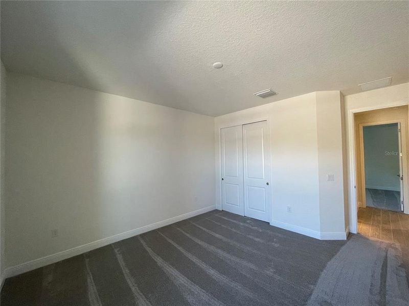 Spacious, unfurnished interior of a new home in Angeline, Land O' Lakes (Image 39).