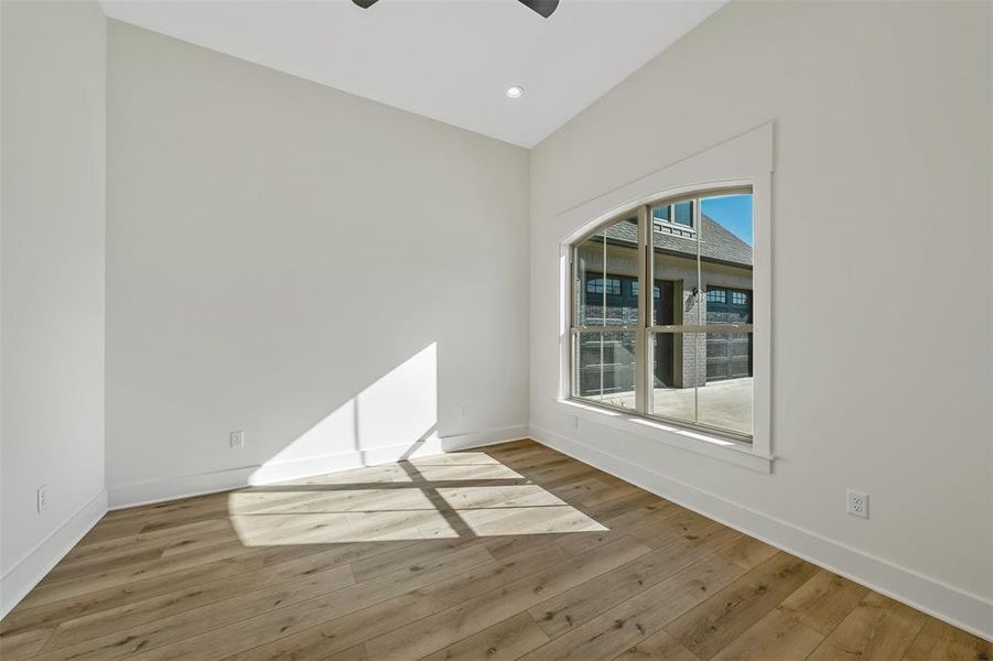 Spacious, unfurnished interior of a new home in , Bullard (Image 26).