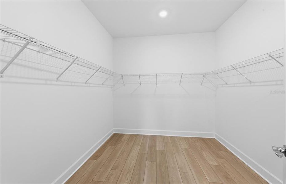 Spacious, unfurnished interior of a new home in Reagan Landing, Bradenton (Image 13). Spacious, unfurnished interior of a new home in Reagan Landing, Bradenton (Image 13).