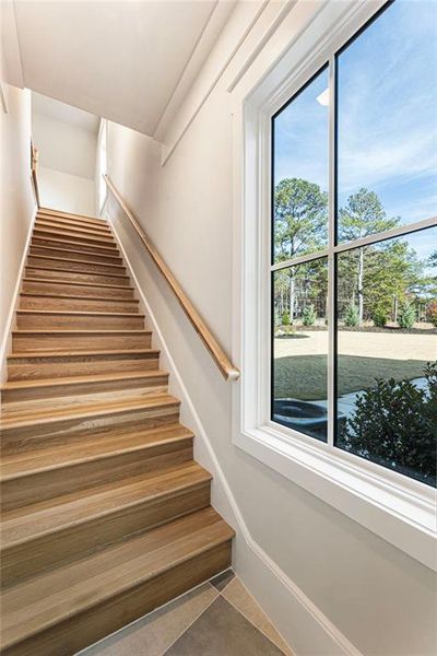 Spacious, unfurnished interior of a new home in , Alpharetta (Image 108).