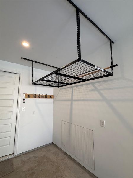 Spacious, unfurnished interior of a new home in Woodforest, Montgomery (Image 20).