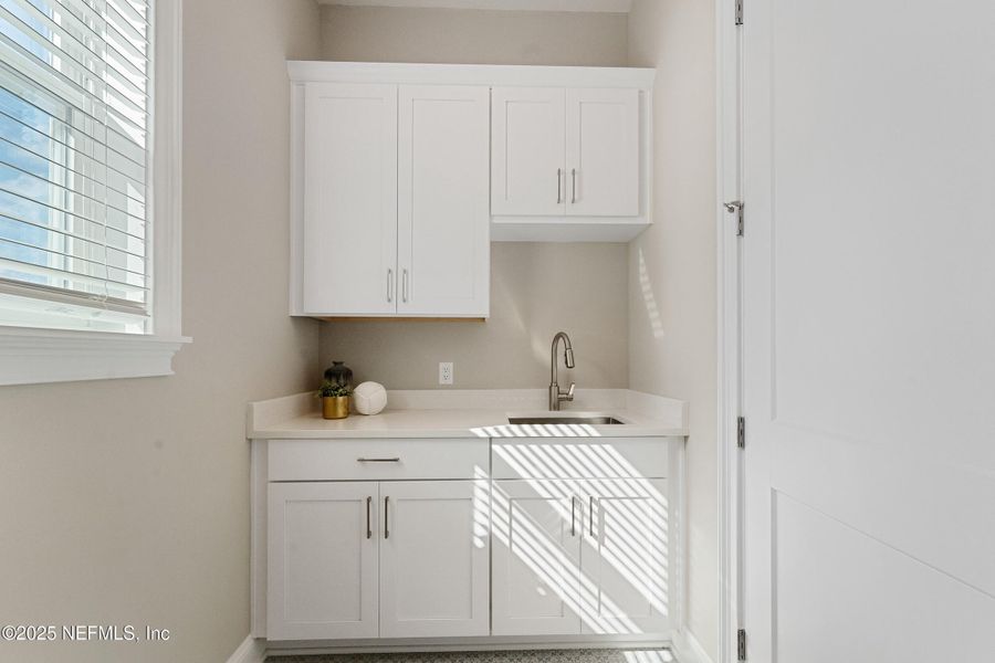 Image 34 of a home in .