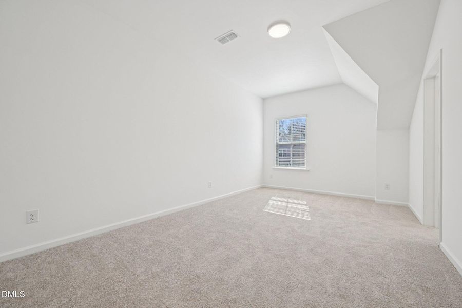 29-web-or-mls-Contempo Ct-S1102-029