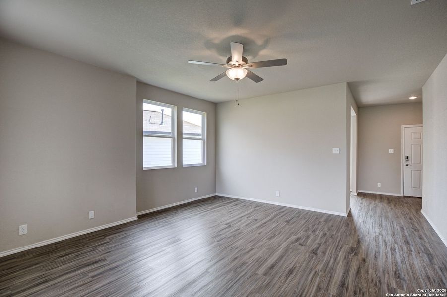 Spacious, unfurnished interior of a new home in Horizon Pointe, Converse (Image 44).