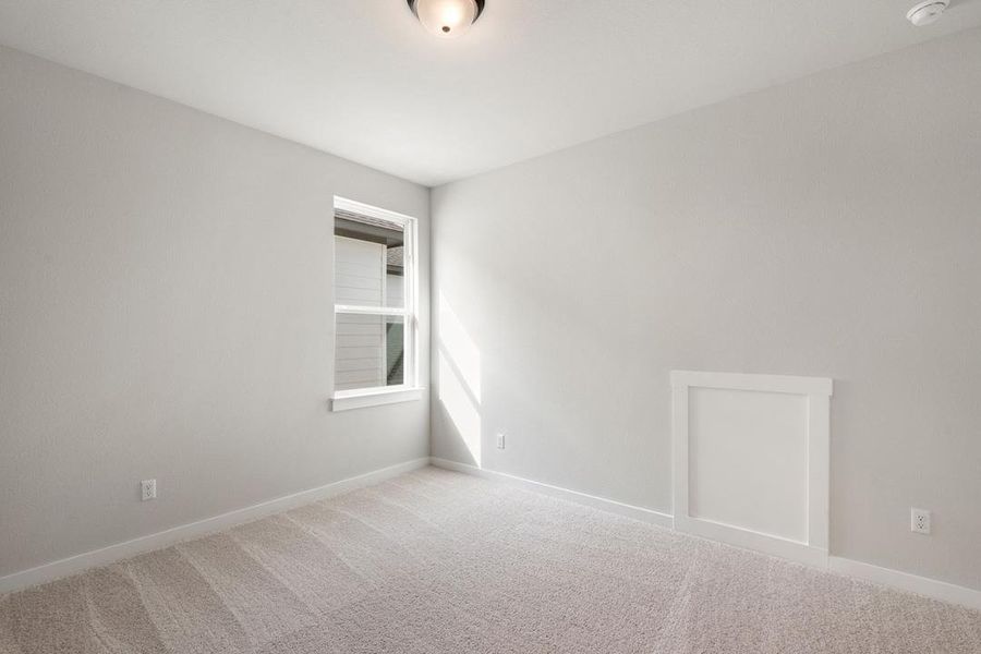 Spacious, unfurnished interior of a new home in Lagos Reserve, Manor (Image 34).