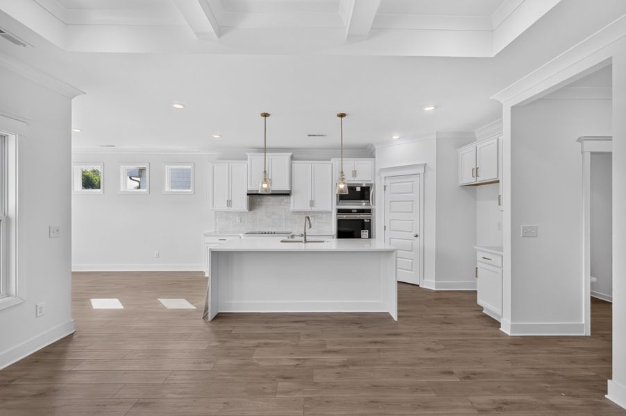 *Photo of example home. Selections & finishes may vary.