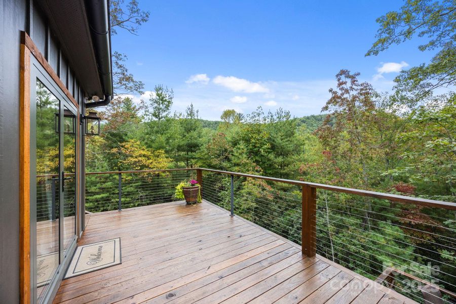 Exterior details and patio area of a home in , Zirconia (Image 1).