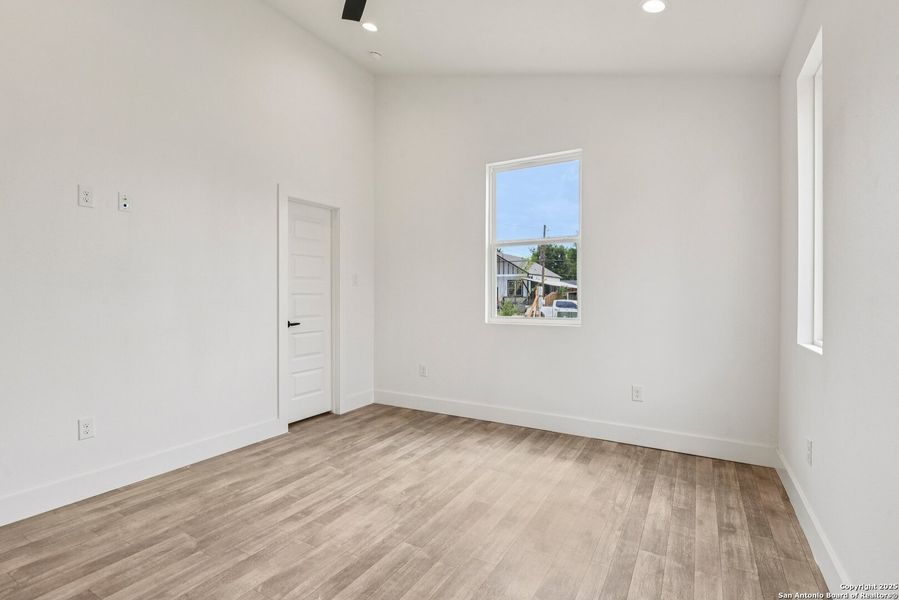 Spacious, unfurnished interior of a new home in , San Antonio (Image 25). Spacious, unfurnished interior of a new home in , San Antonio (Image 25).