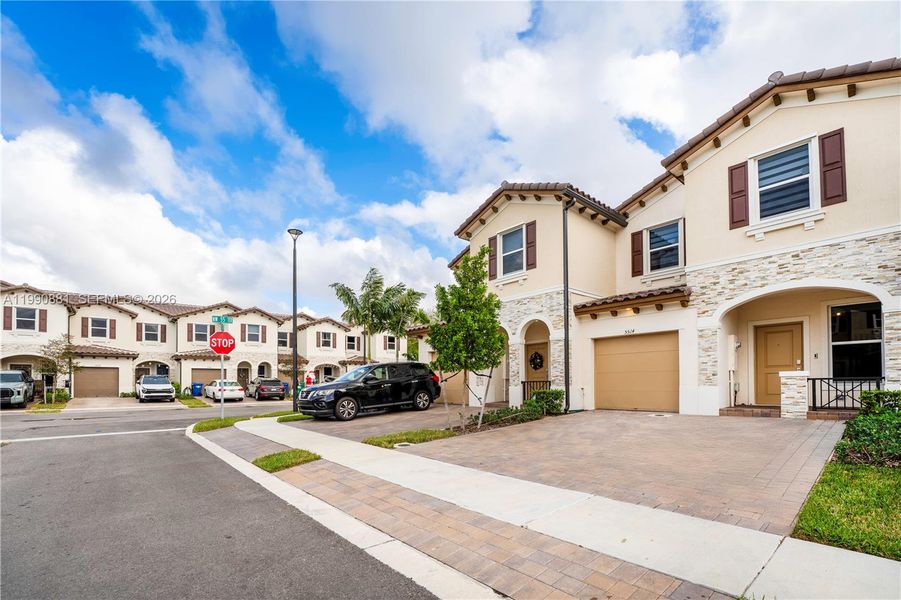 Image 34 of a home in .