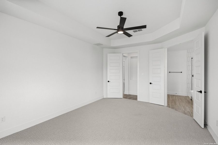 Spacious, unfurnished interior of a new home in The Reserve at Potranco Oaks, Castroville (Image 36). Spacious, unfurnished interior of a new home in The Reserve at Potranco Oaks, Castroville (Image 36).