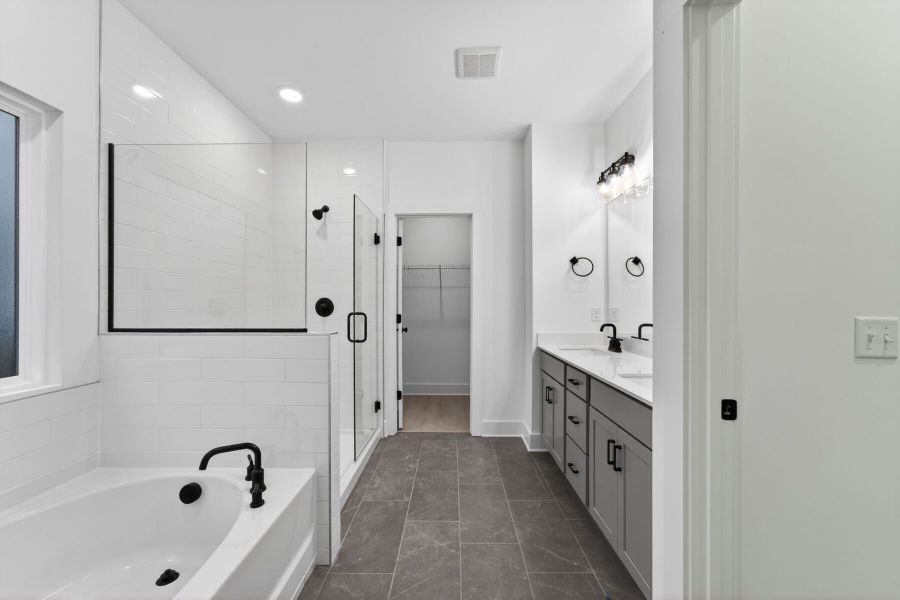 Owner's Bathroom
