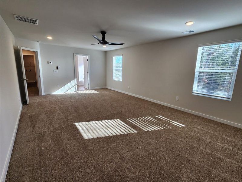 Spacious, unfurnished interior of a new home in Southern Hills, McDonough (Image 27). Spacious, unfurnished interior of a new home in Southern Hills, McDonough (Image 27).