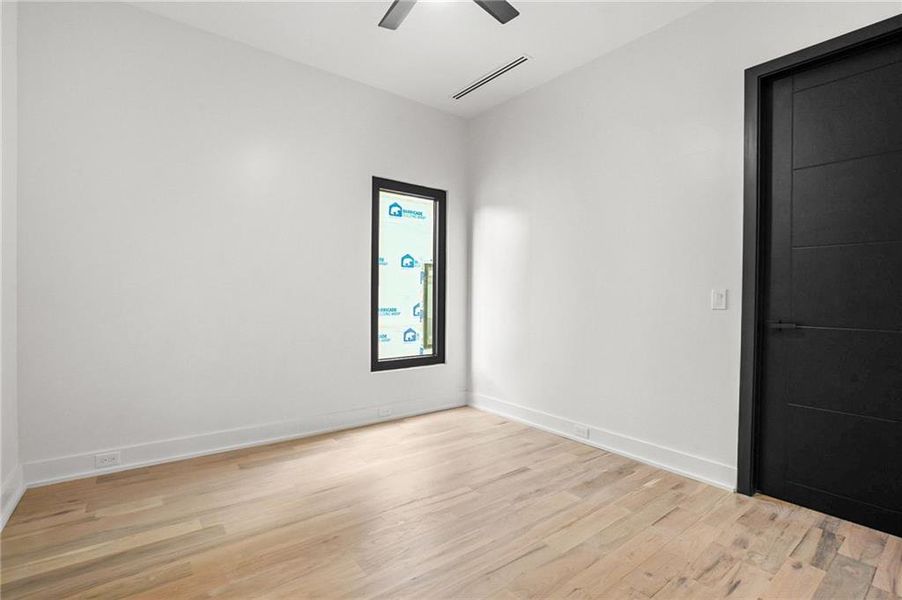 Spacious, unfurnished interior of a new home in , Atlanta (Image 19). Spacious, unfurnished interior of a new home in , Atlanta (Image 19).
