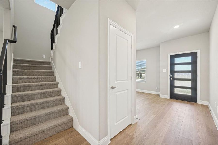 Photo is not of the actual home, but is an inspirational photo of builder’s model home and may depict options, furnishings, and/or decorator features that are not included. Photo is not of the actual home, but is an inspirational photo of builder’s model home and may depict options, furnishings, and/or decorator features that are not included.