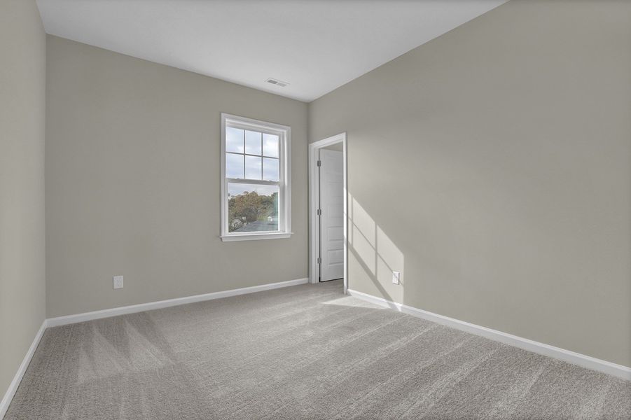 Spacious, unfurnished interior of a new home in East Wynd, Hampstead (Image 30).