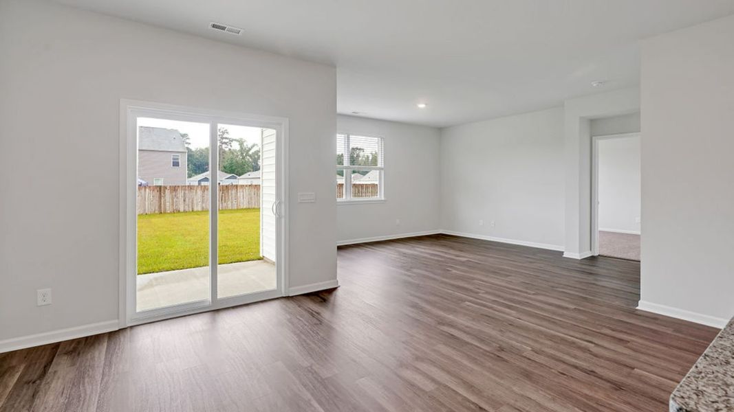 Representative unfurnished interior of a home built from the CALI by D.R. Horton in Vineyard Trail, Jacksonville (Image 20).