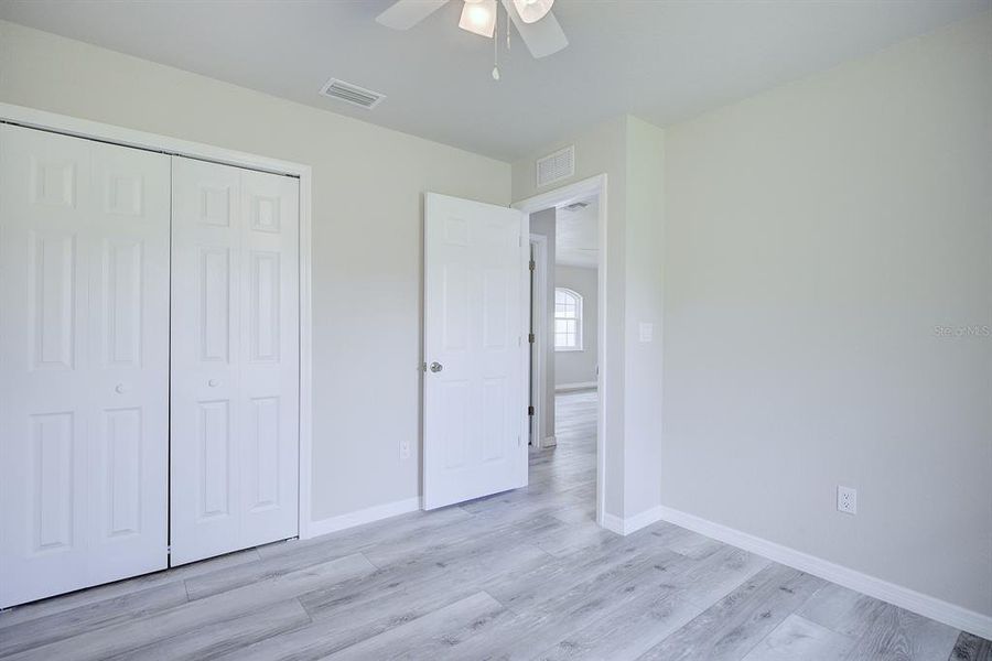 Spacious, unfurnished interior of a new home in , Avon Park (Image 27).