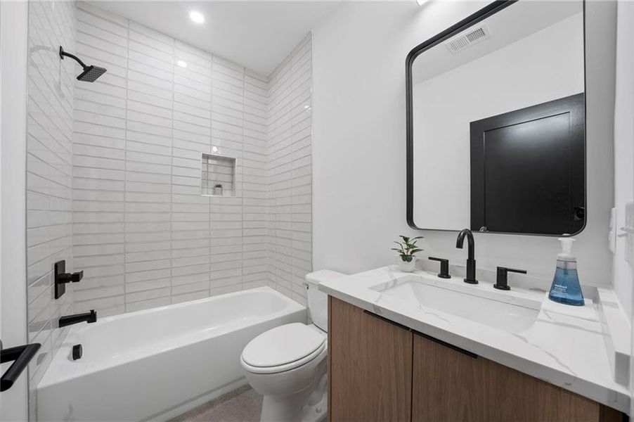 Furnished interior view inside a new home in , Atlanta (Image 16). Furnished interior view inside a new home in , Atlanta (Image 16).