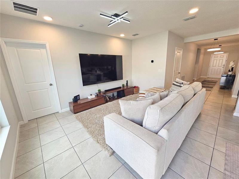 Furnished interior view inside a new home in Eden at Crossprairie, St. Cloud (Image 4).