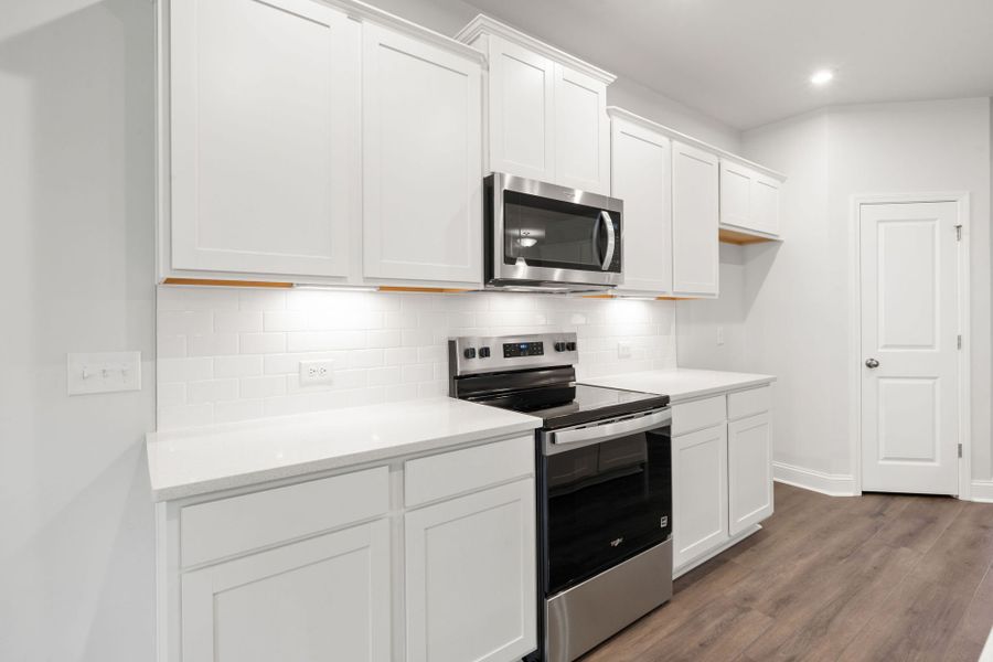 Furnished interior view inside a new home in Waterways, Richmond Hill (Image 7). Furnished interior view inside a new home in Waterways, Richmond Hill (Image 7).