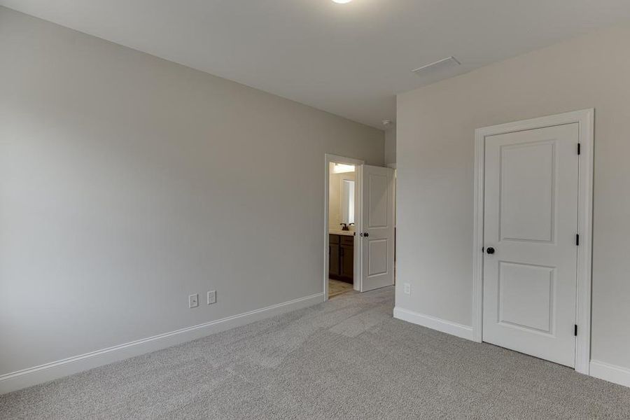 Spacious, unfurnished interior of a new home in , Buford (Image 25).